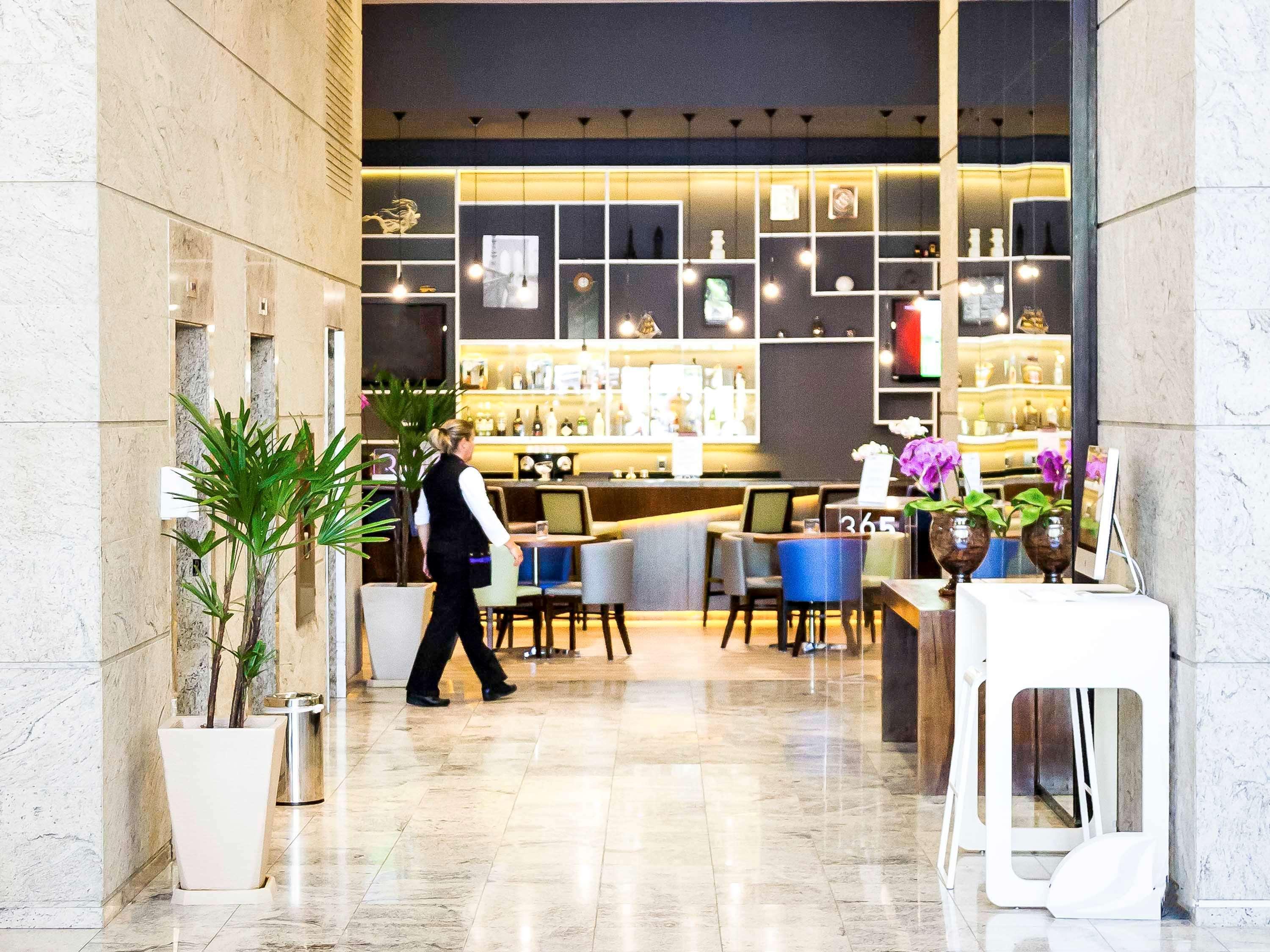Novotel Porto Alegre Três Figueiras Exterior foto