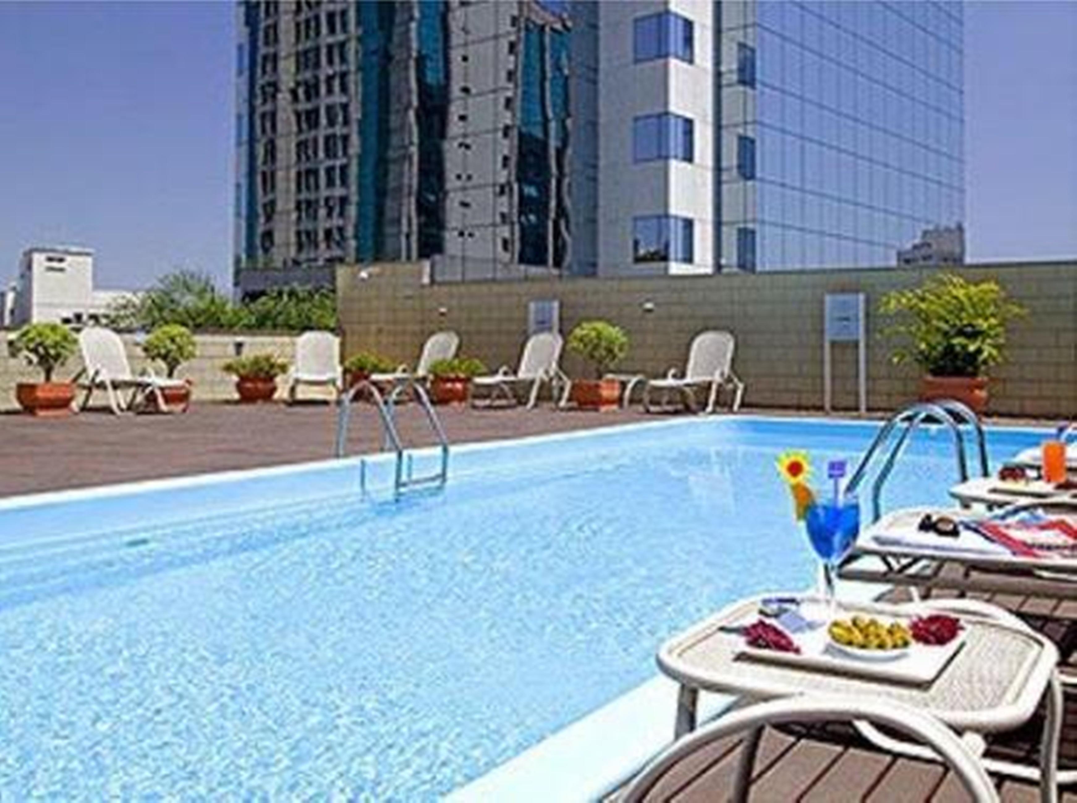 Novotel Porto Alegre Três Figueiras Exterior foto