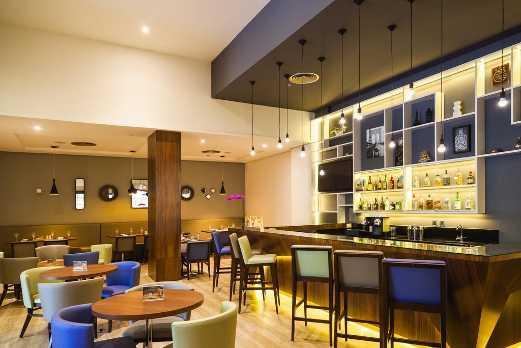 Novotel Porto Alegre Três Figueiras Exterior foto